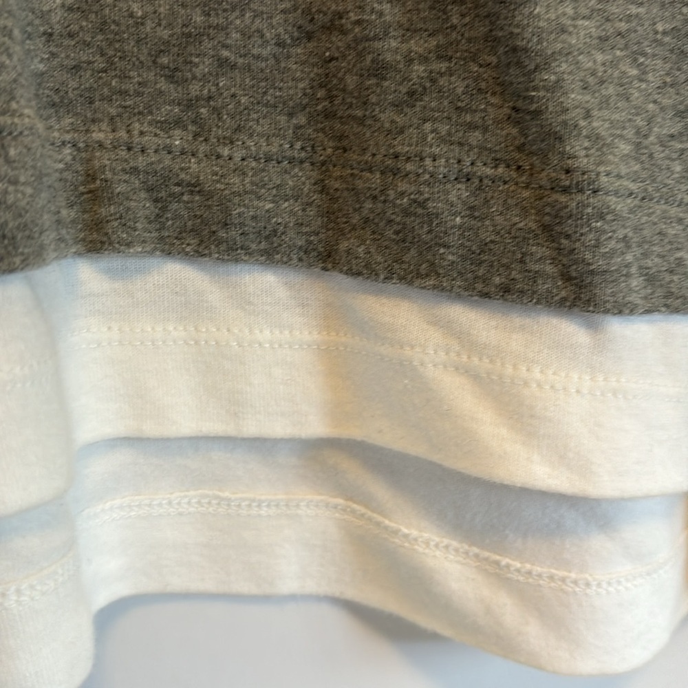 HALLOWEEN L/S GREY HEATHERED TEE SHIRT WHITE BUILT IN COLLAR & BOTTOM HEM - Picture 5 of 5